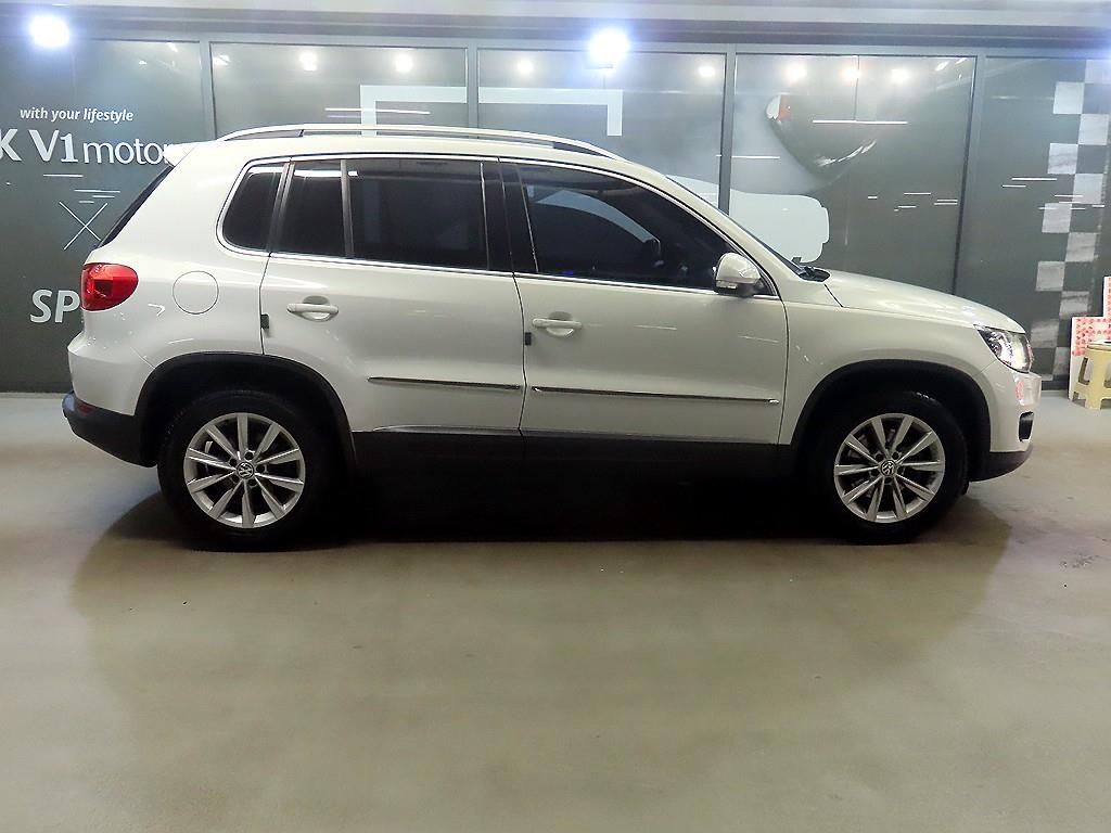Volkswagen Tiguan - Vista 3