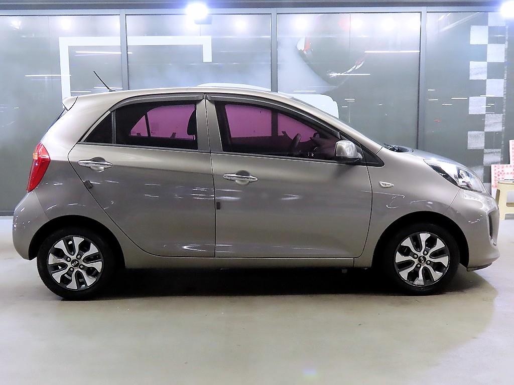 KIA Morning - Vista 3
