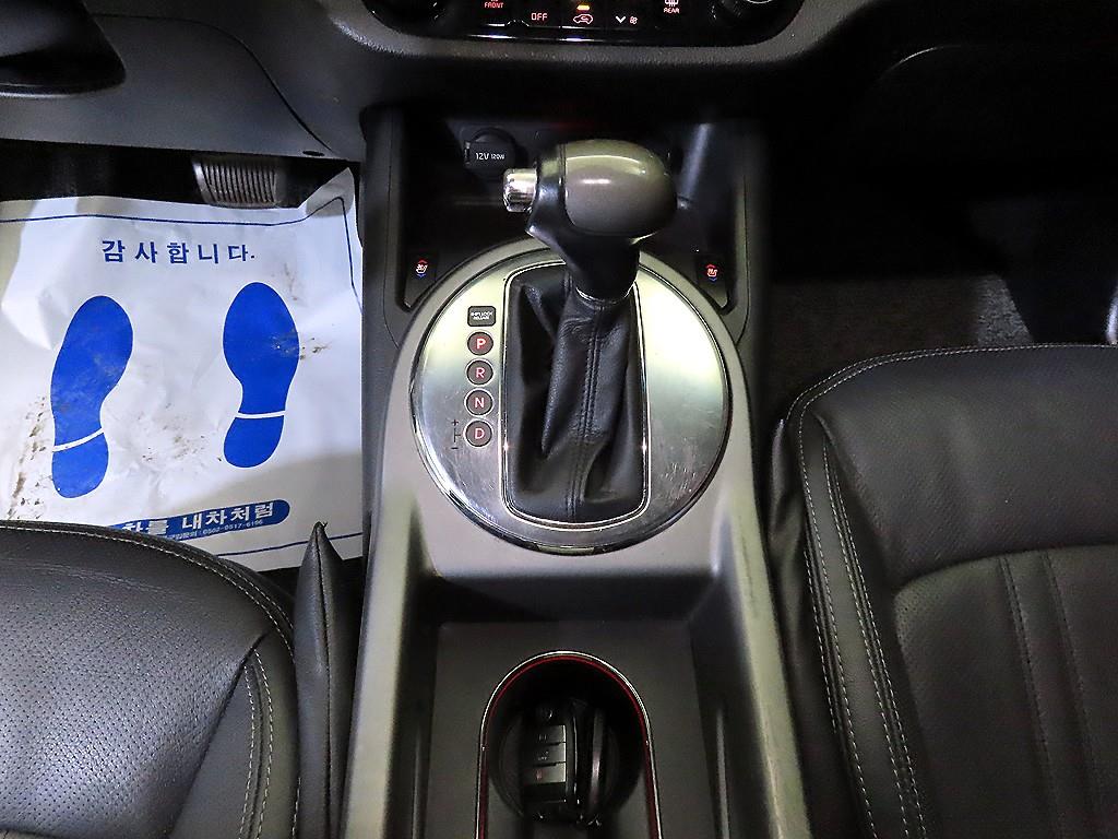 KIA Sportage - Vista 12