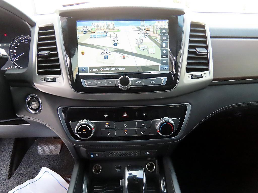 Ssangyong Rexton - Vista 12