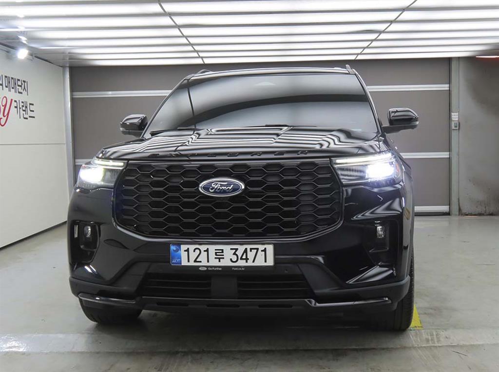 Ford Explorer 2025 Negro - Importación desde Corea - HF Imports Iquique - Foto 1