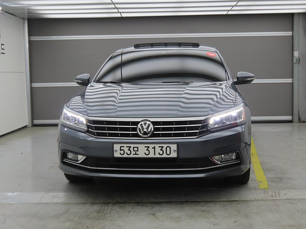 Volkswagen Passat - Vista 2