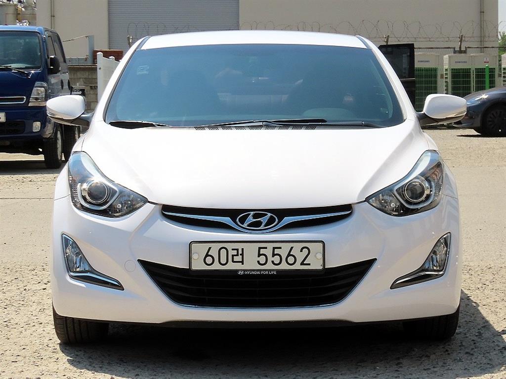 HYUNDAI Avante 2015 Blanco - Importación desde Corea - HF Imports Iquique - Foto 1