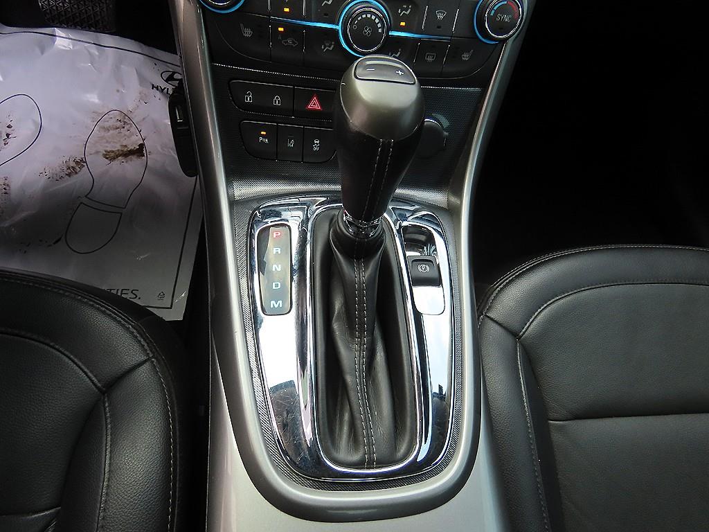 Chevrolet Malibu - Vista 10