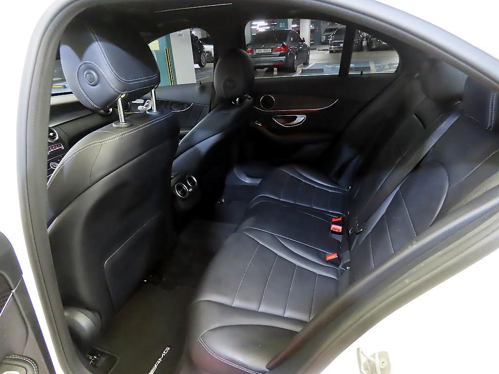 Mercedes Benz C Class - Vista 7