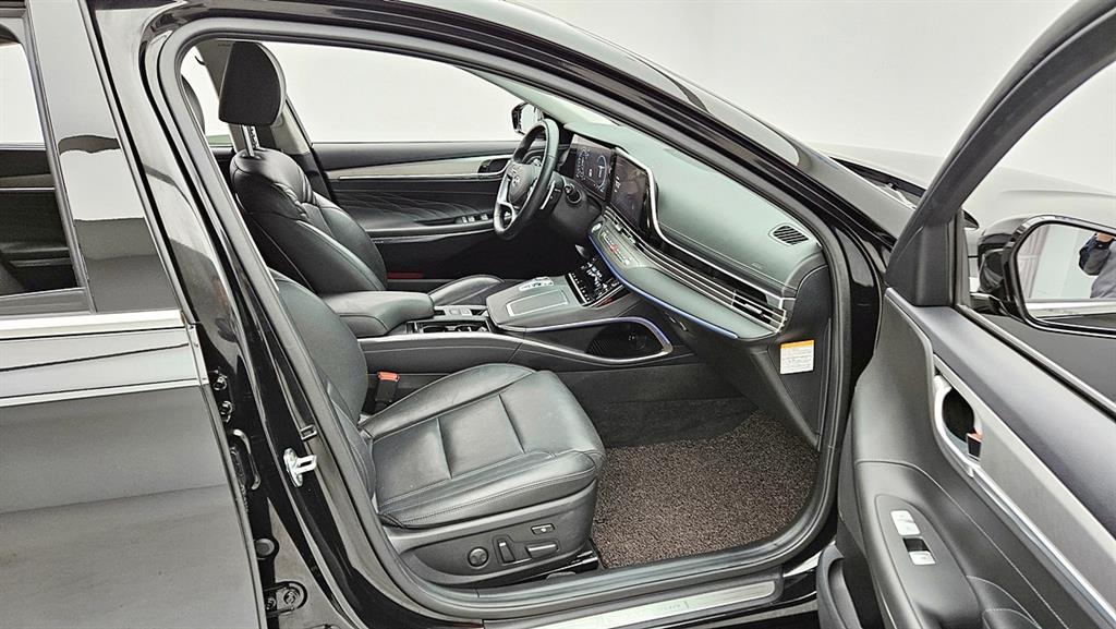 HYUNDAI Grandeur - Vista 12