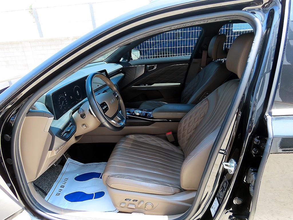 KIA K8 - Vista 5