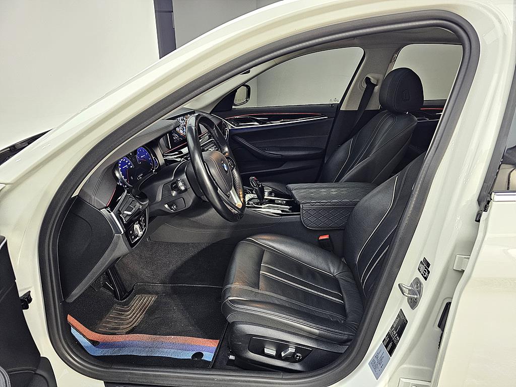 BMW 5 Series - Vista 8
