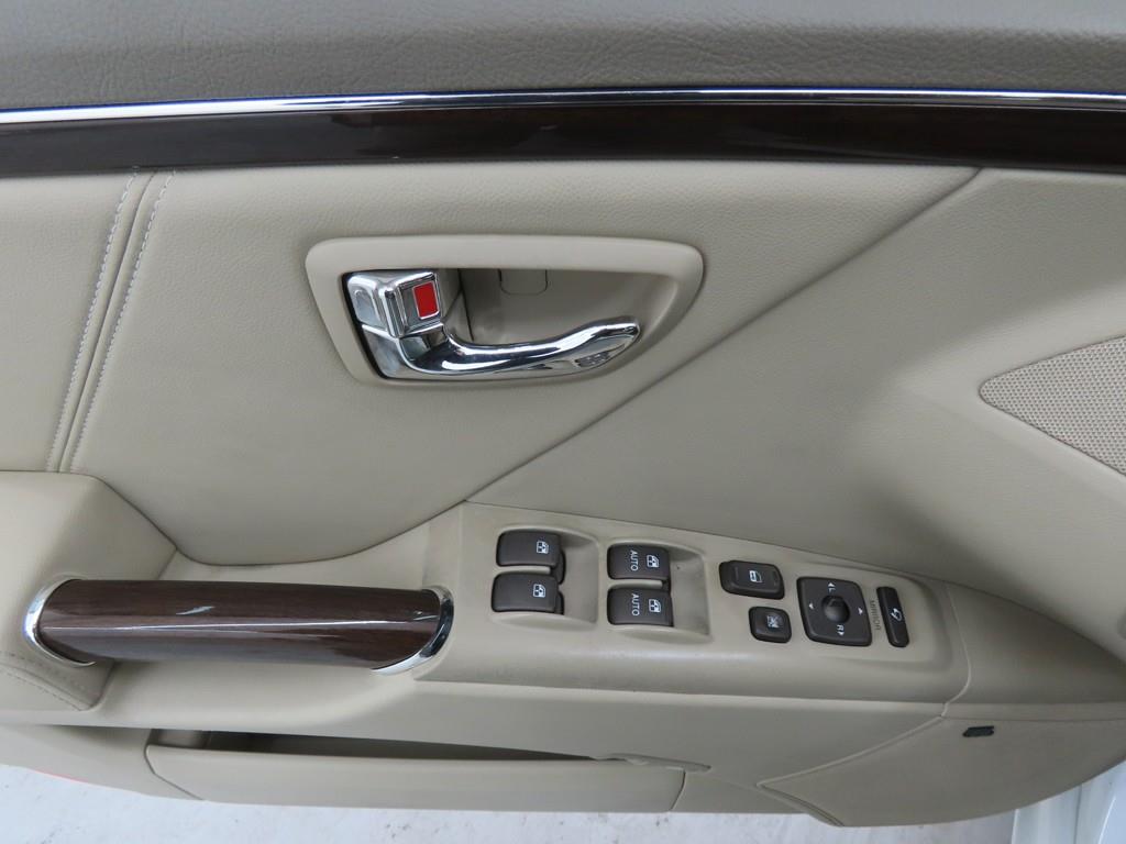 HYUNDAI Grandeur - Vista 9