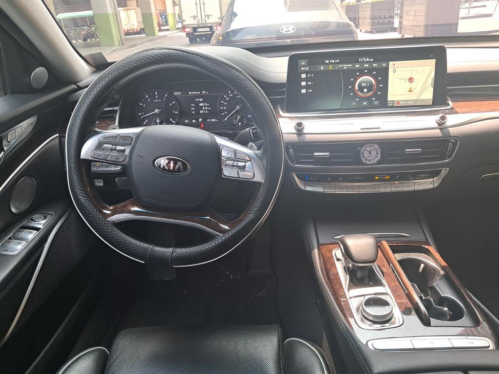 KIA K9 - Vista 6