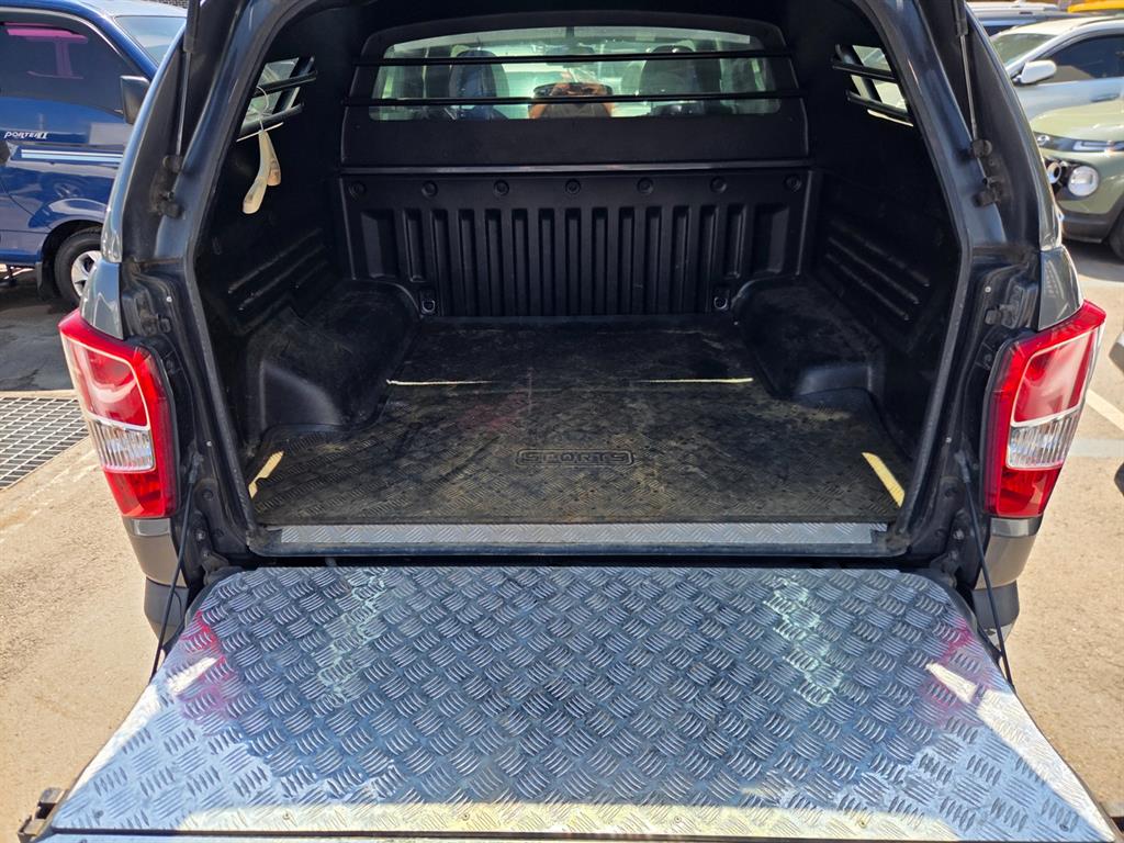 Ssangyong Rexton - Vista 7