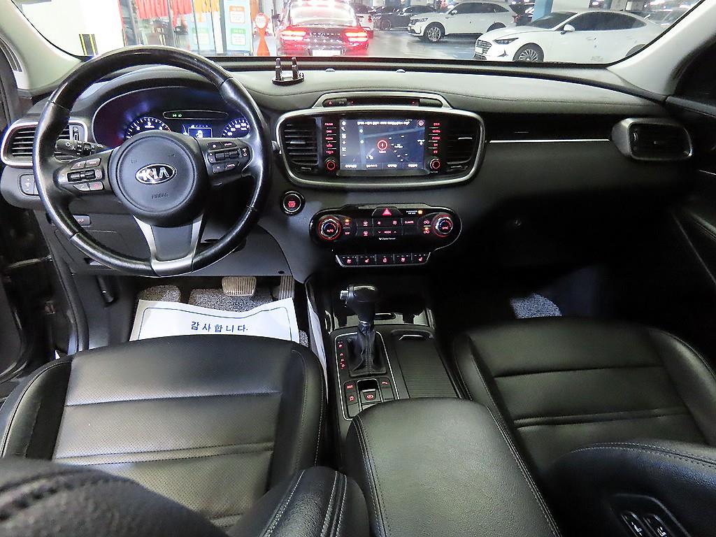 KIA Sorento - Vista 10