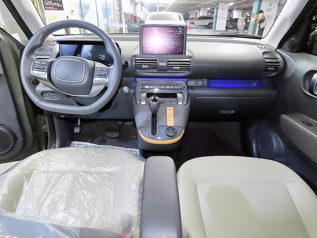 HYUNDAI Casper - Vista 10