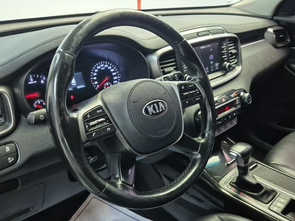 KIA Sorento - Vista 9
