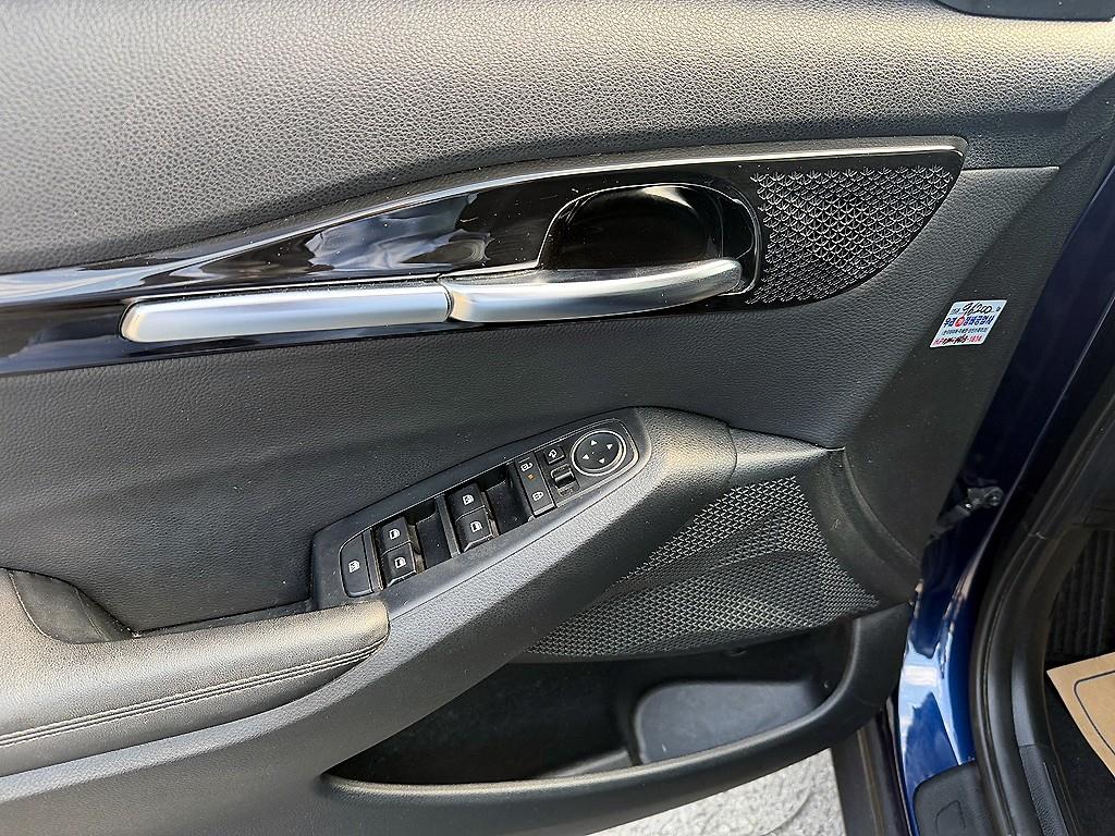 KIA Seltos - Vista 12