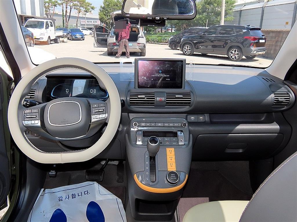 HYUNDAI Casper - Vista 7