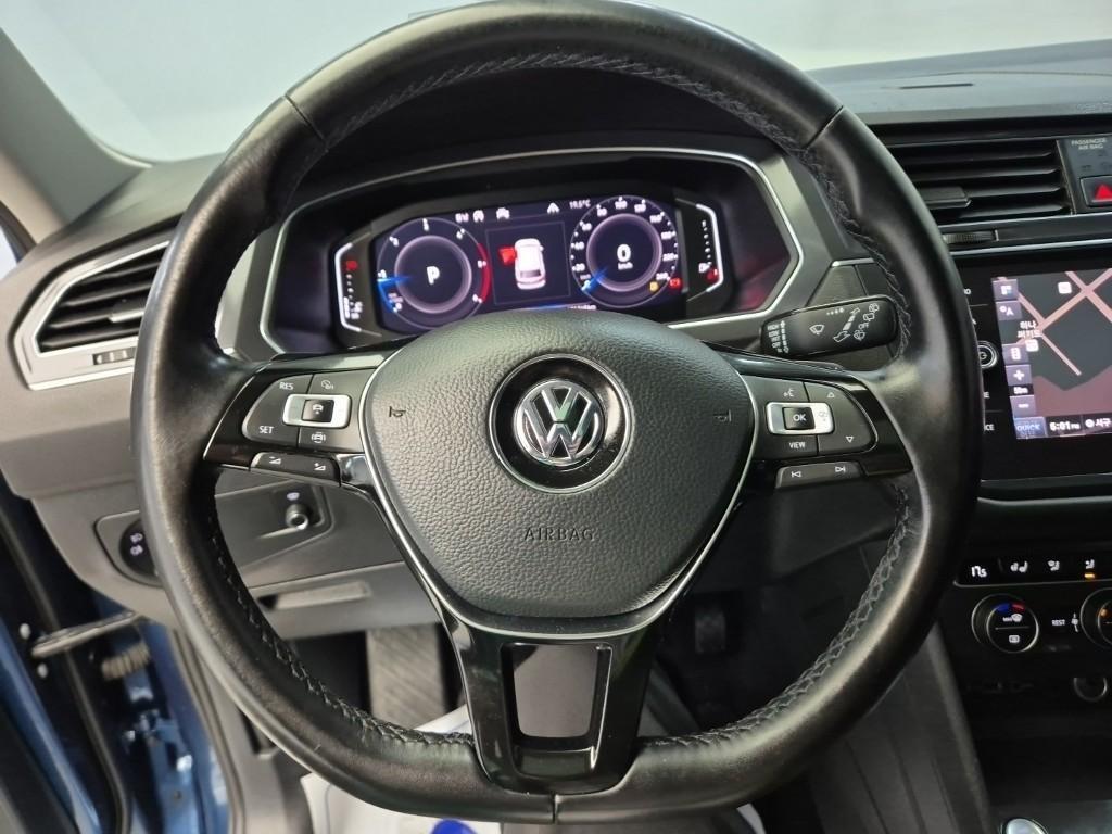 Volkswagen Tiguan - Vista 9