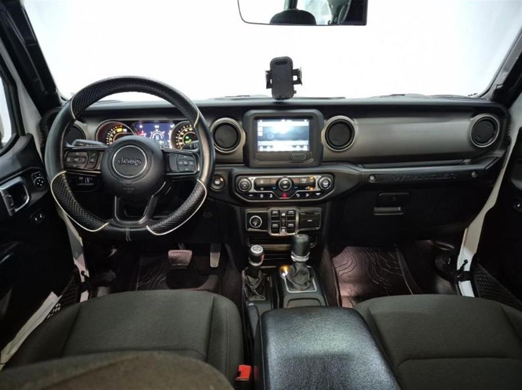 Jeep Wrangler - Vista 5