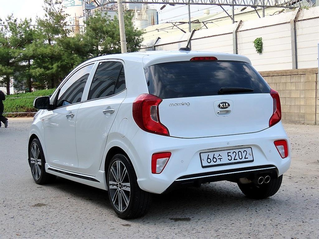 KIA Morning - Vista 3