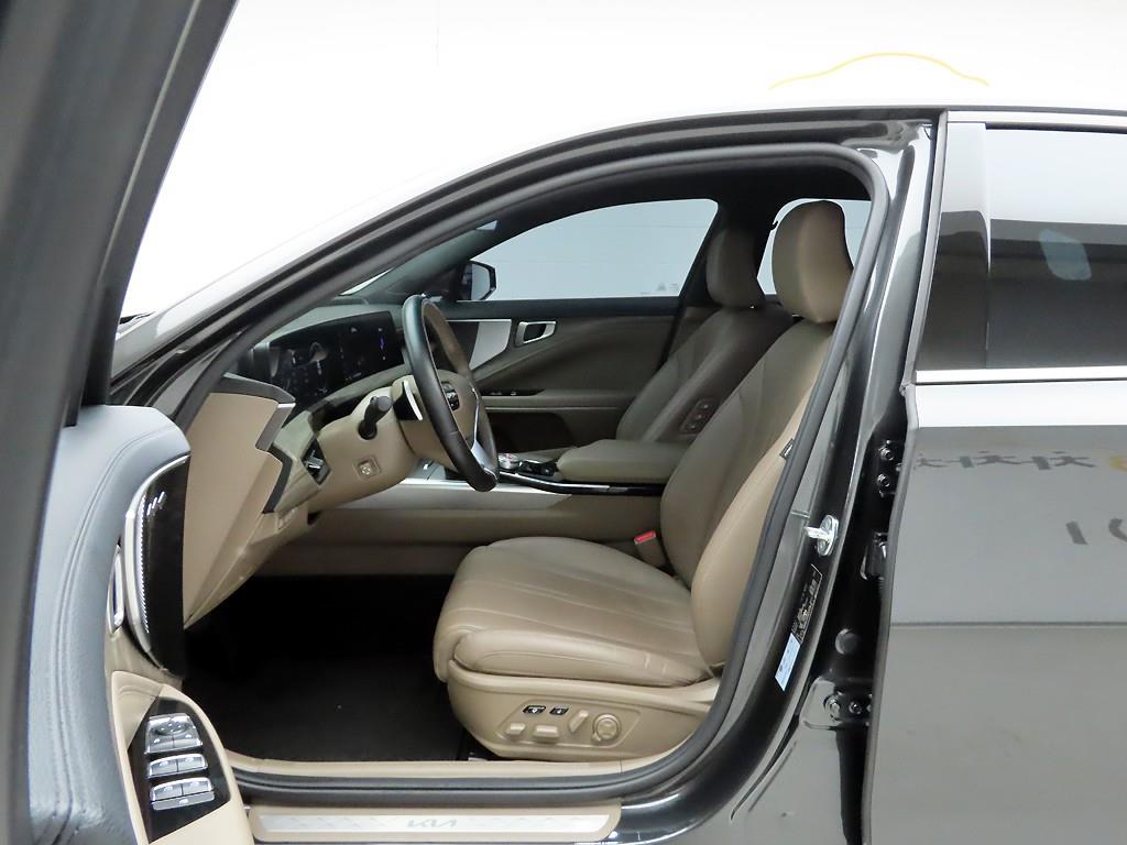 KIA K8 - Vista 11