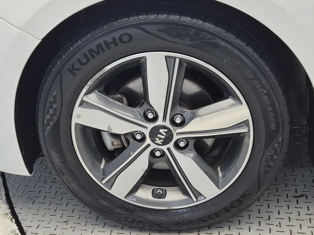 KIA K3 2018 Blanco - Importación desde Corea - HF Imports Iquique - Foto 19