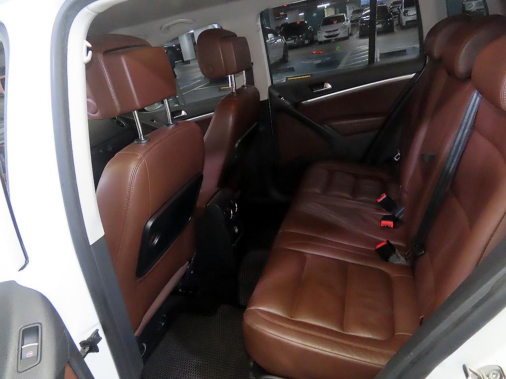 Volkswagen Tiguan - Vista 7