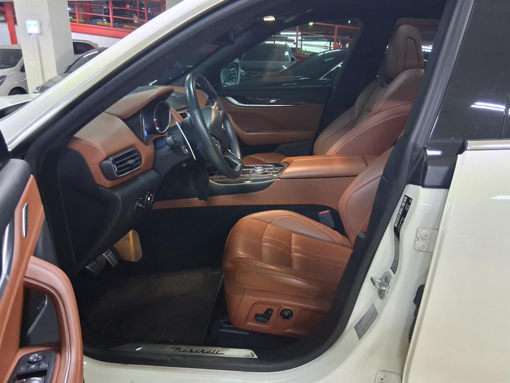 Maserati Levante - Vista 5