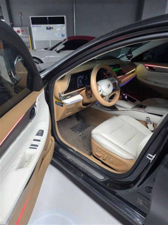 HYUNDAI Grandeur - Vista 6