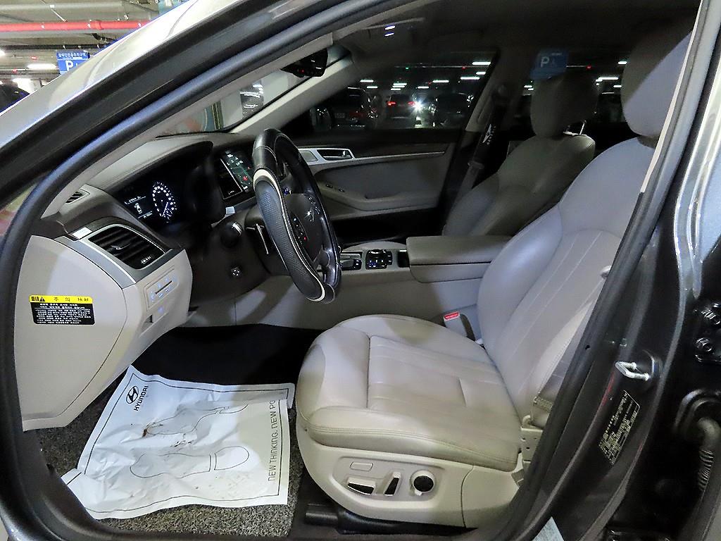 Genesis G80 - Vista 6