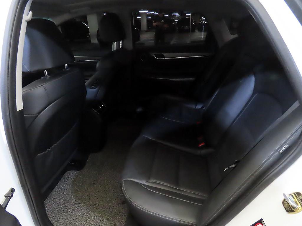 HYUNDAI Grandeur - Vista 7