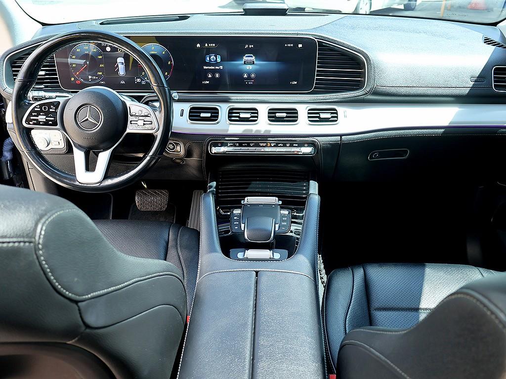 Mercedes Benz GLE Class - Vista 9