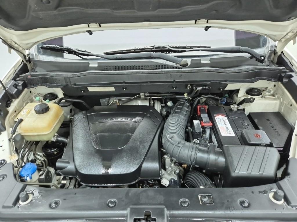 Ssangyong Korando - Vista 5