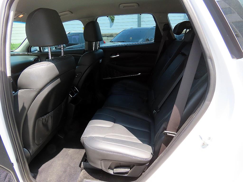 HYUNDAI Santa Fe - Vista 6