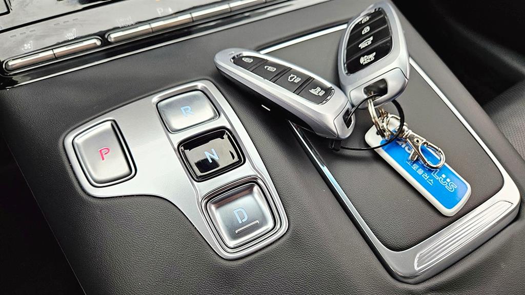 HYUNDAI Grandeur - Vista 4