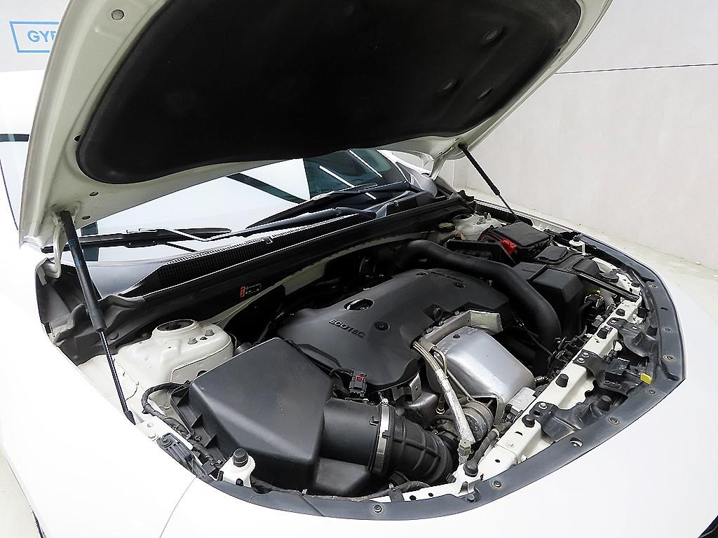 Chevrolet Malibu 2020 Blanco - Importación desde Corea - HF Imports Iquique - Foto 18