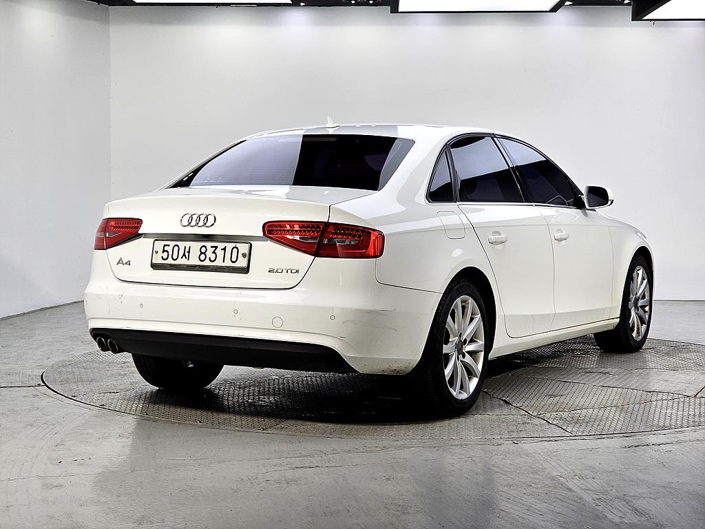 Audi A4 - Vista 4