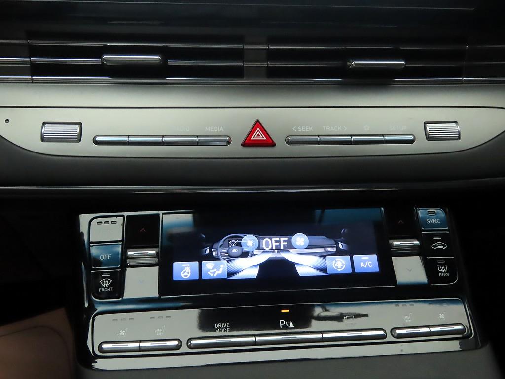 HYUNDAI Grandeur - Vista 9
