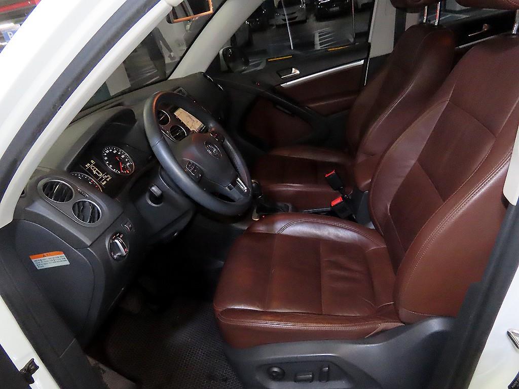 Volkswagen Tiguan - Vista 6