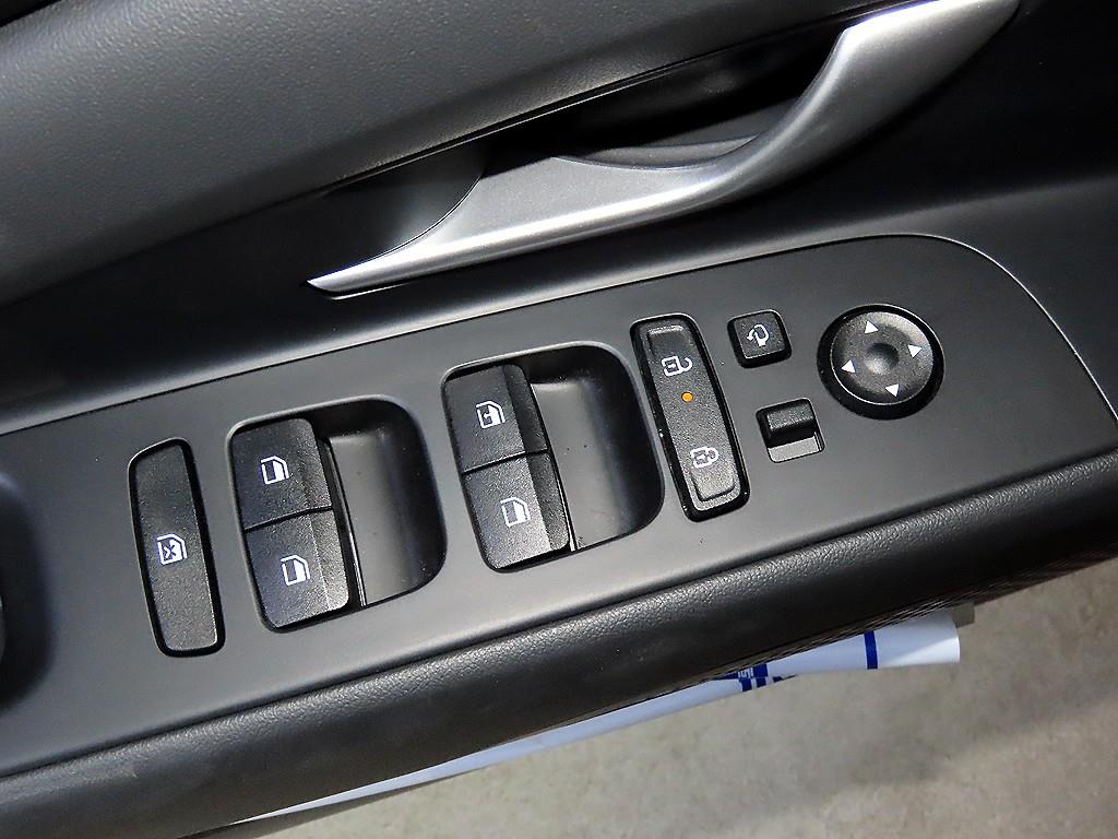 HYUNDAI Avante 2025 - Importación desde Corea - HF Imports Iquique - Foto 13