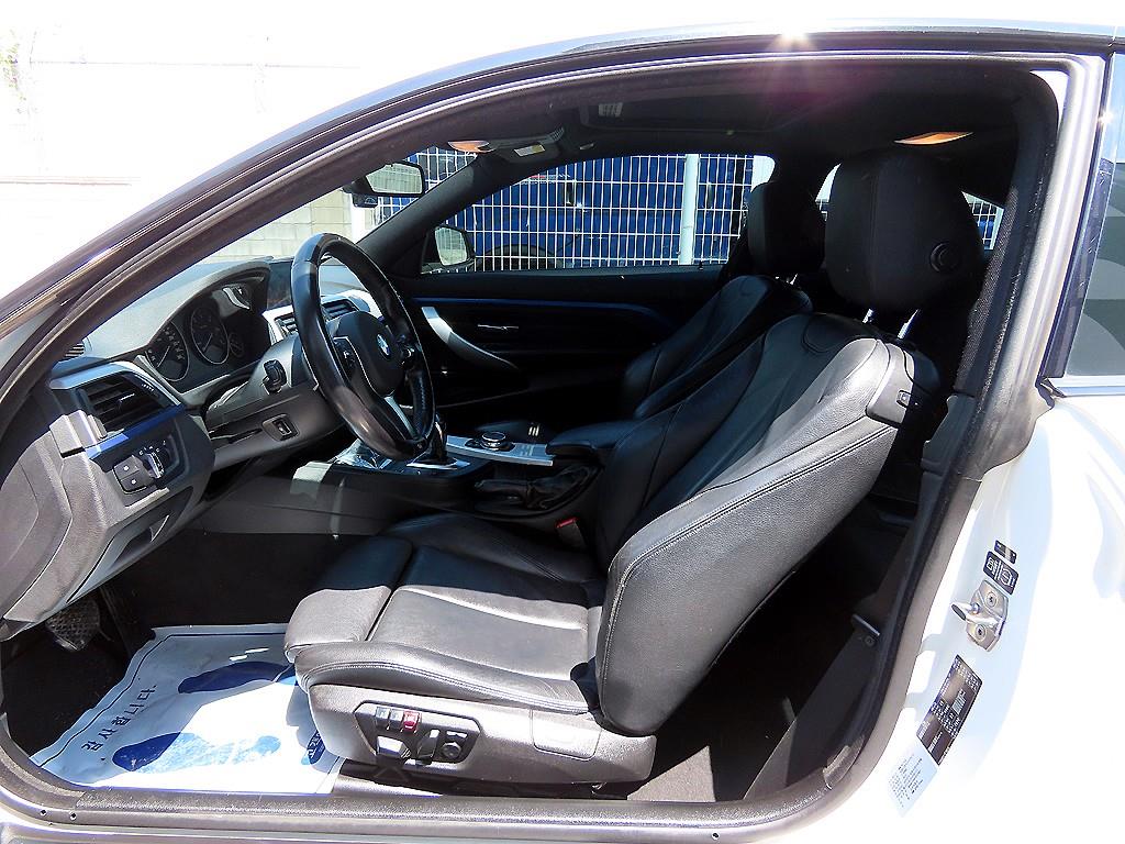 BMW 4 Series - Vista 5