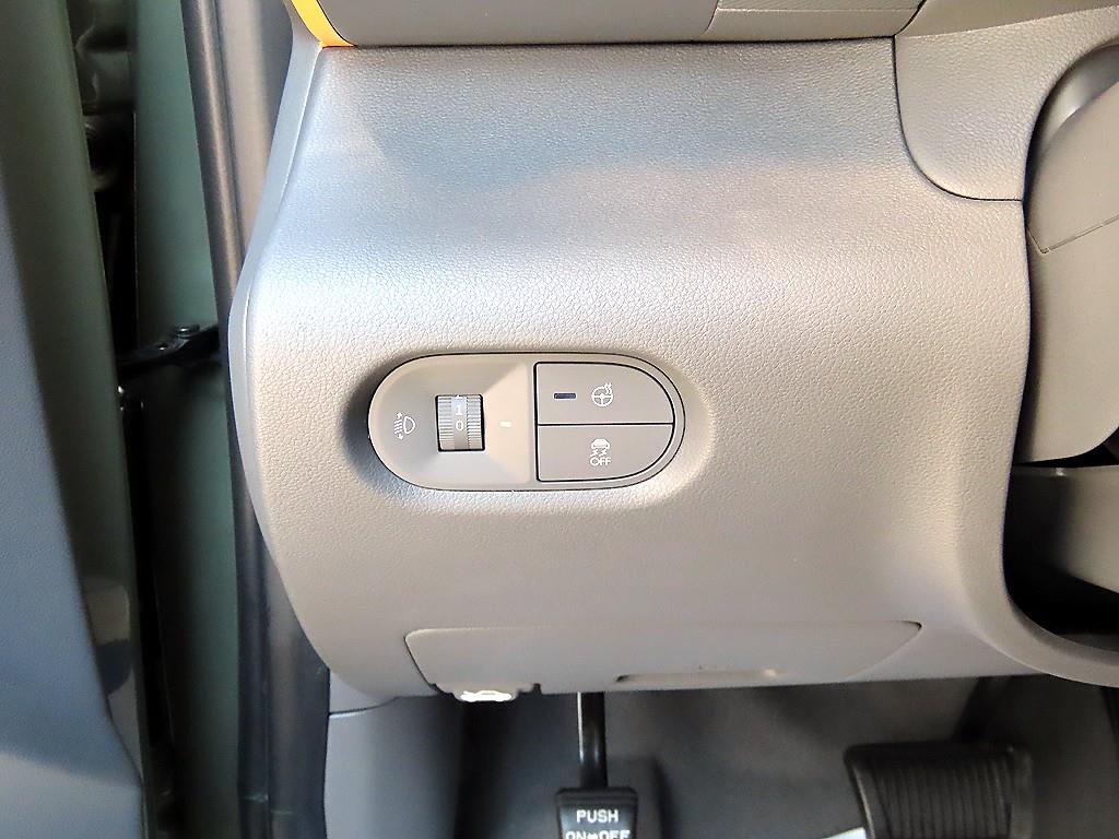 HYUNDAI Casper - Vista 12