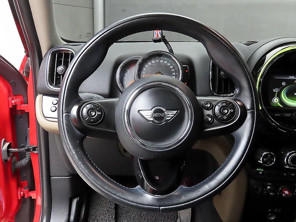 Mini Countryman - Vista 9
