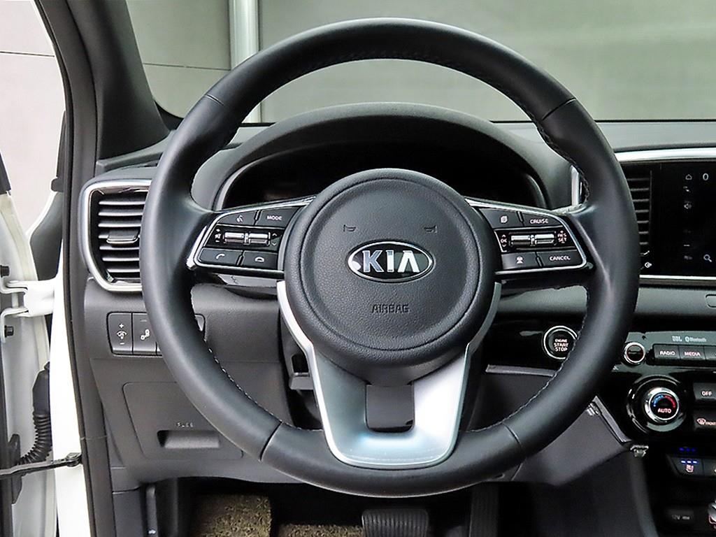 KIA Sportage - Vista 9