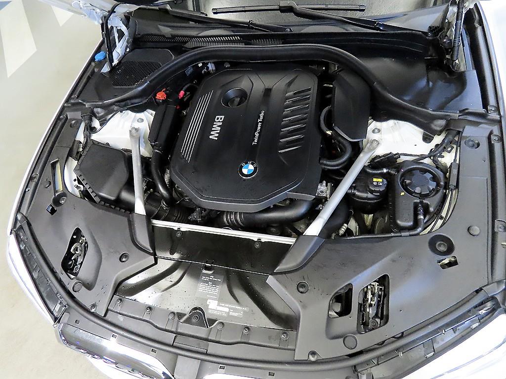 BMW 5 Series 2018 Blanco - Importación desde Corea - HF Imports Iquique - Foto 19