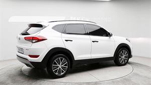 HYUNDAI Tucson - Vista 4