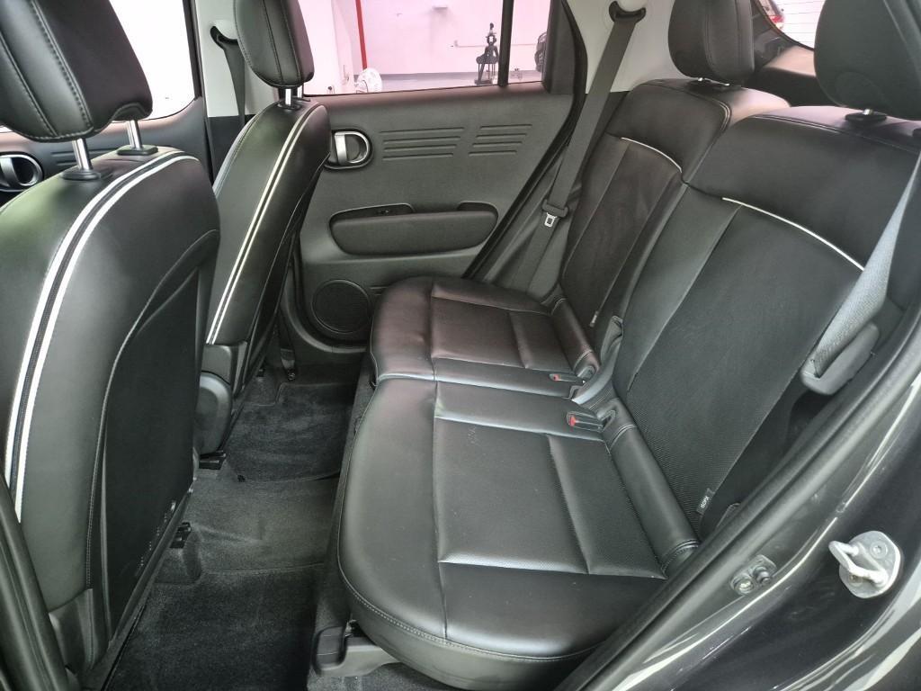 HYUNDAI Casper - Vista 12