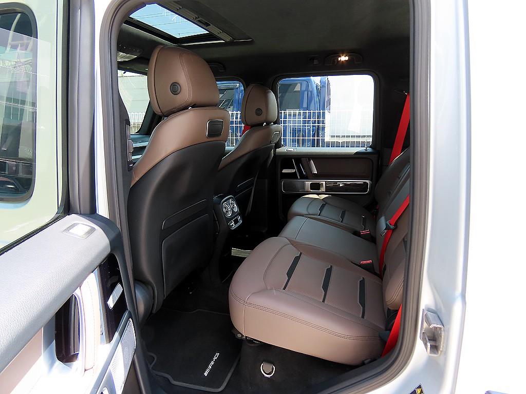 Mercedes Benz G Class (G Wagen) - Vista 6