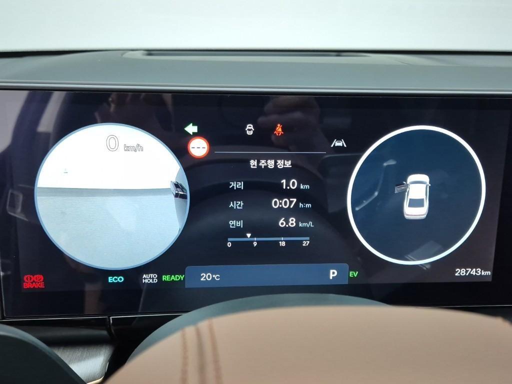 HYUNDAI Grandeur - Vista 12