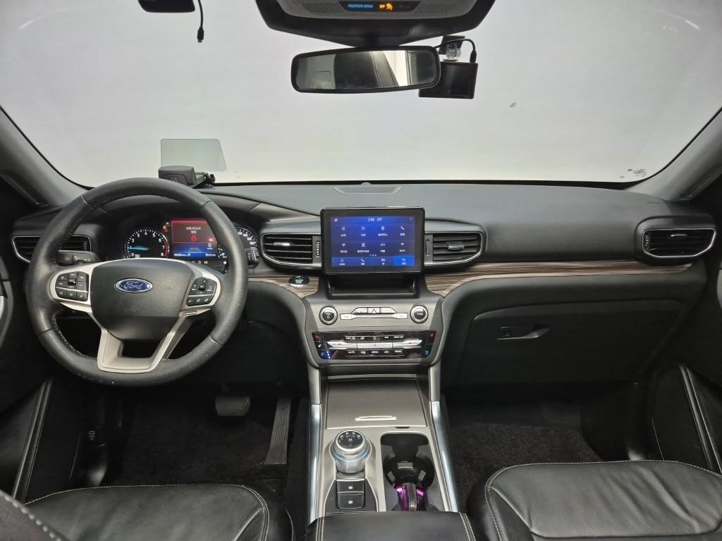 Ford Explorer - Vista 7