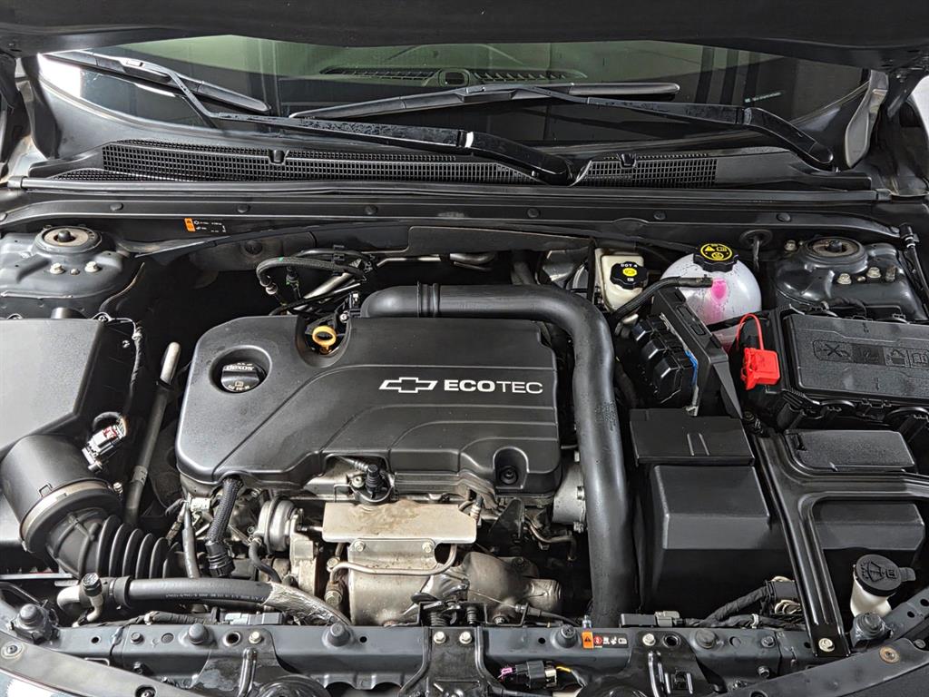Chevrolet Malibu - Vista 6